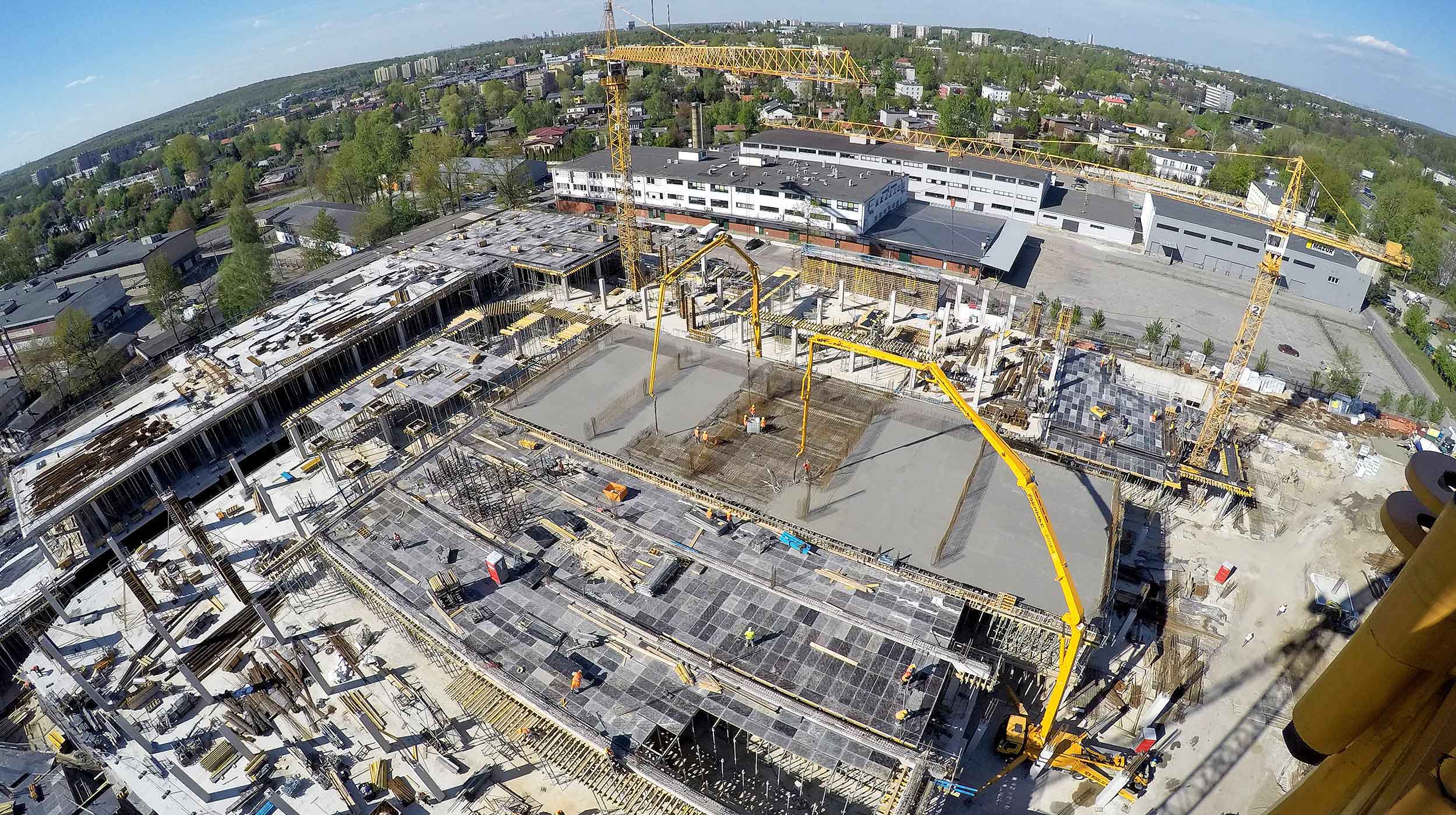 Panelowe i dźwigarkowe deskowania przeznaczone do budowy poziomych elementów betonowych: stropów.
