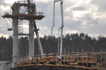 Kładka K1 w Sielpi Wielkiej k. Końskich, Polska