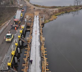 Kładka K1 w Sielpi Wielkiej k. Końskich, Polska