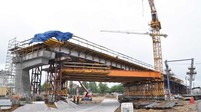 Most drogowy w Toruniu wraz z trasami dojazdowymi, Toruń, Polska