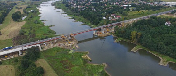 Most MS-4A nad rzeką Odrą w ciągu drogi ekspresowej S3, Polska