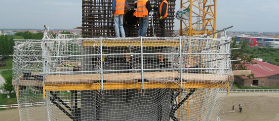 Pylon wiaduktu w ciągu obwodnicy Bukaresztu, Rumunia