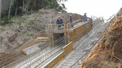 Elektrownia wodna Licán, gmina Río Bueno, Chile