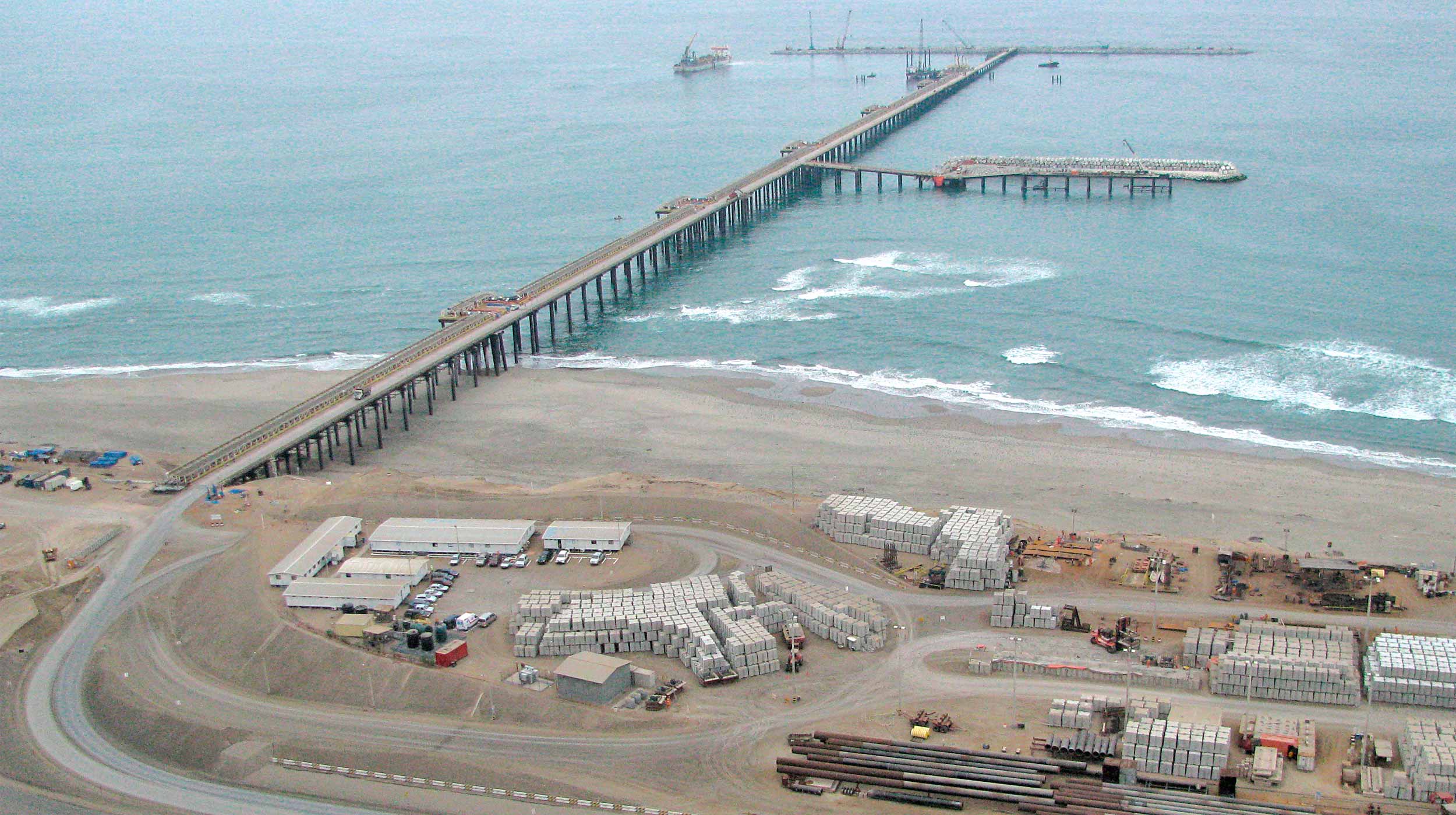 Realizacja Kompleksu Portowego Stacji Eksportu Gazu Ziemnego w Cañete umożliwiła Peru przesunięcie się na pozycję lidera w przemyśle gazowniczym Ameryki Łacińskiej.