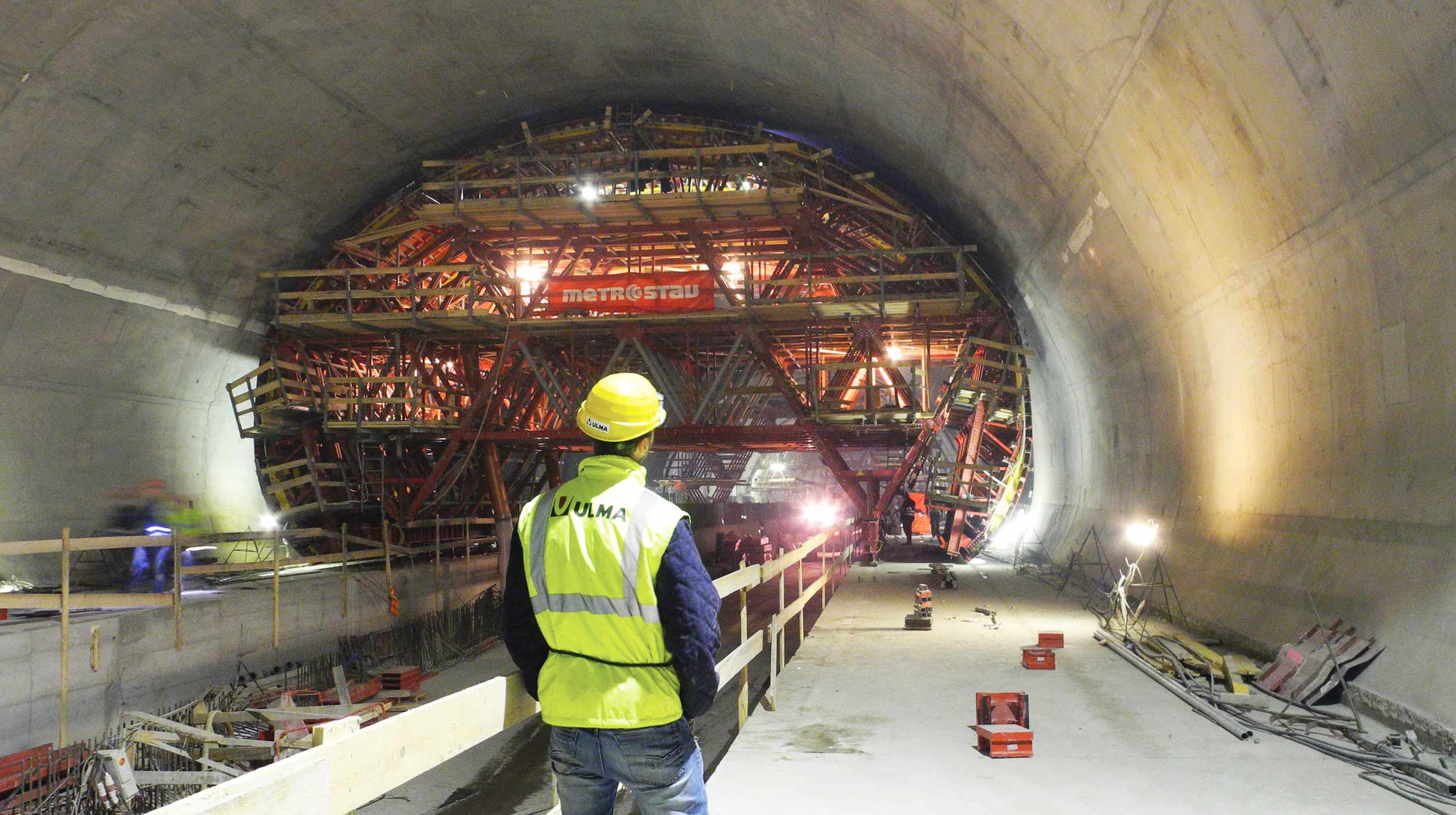Tunel Blanka stanowi jeden z elementów praskiej podziemnej infrastruktury transportowej o łącznej długości 8 km.