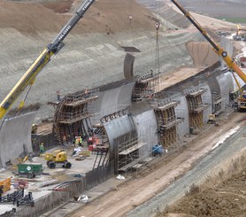 Tunel Villamuriel de Cerrato w Valladolid, Hiszpania