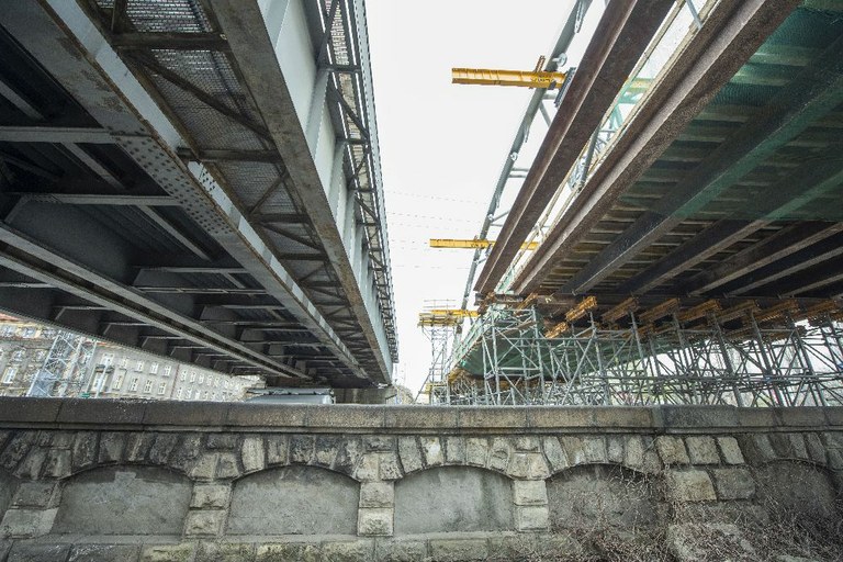 Kolejny etap remontu linii kolejowej E-30 w Krakowie